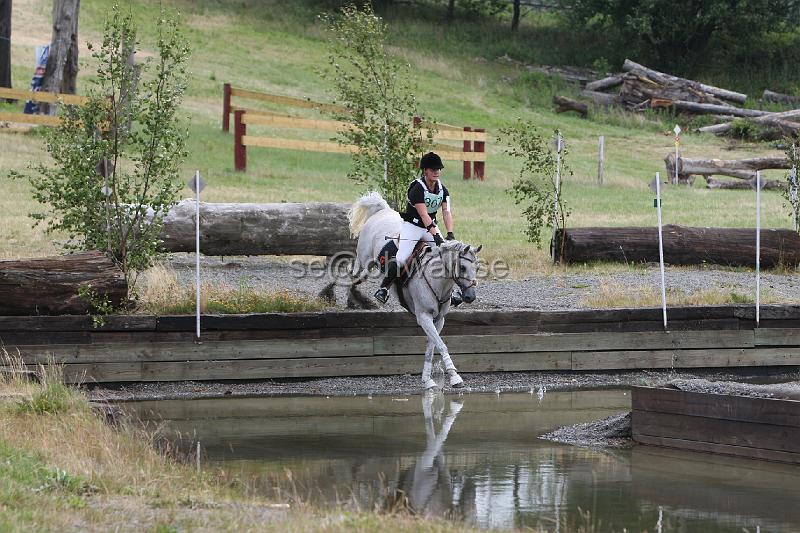 3H2O4683.JPG